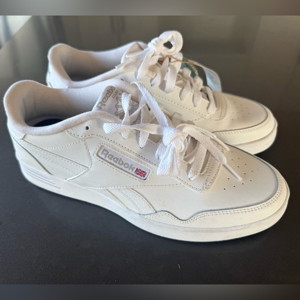 Reebok Club MEMT Men’s White Leather Sneakers - Size 9 (FU6816) - New with Tags!
